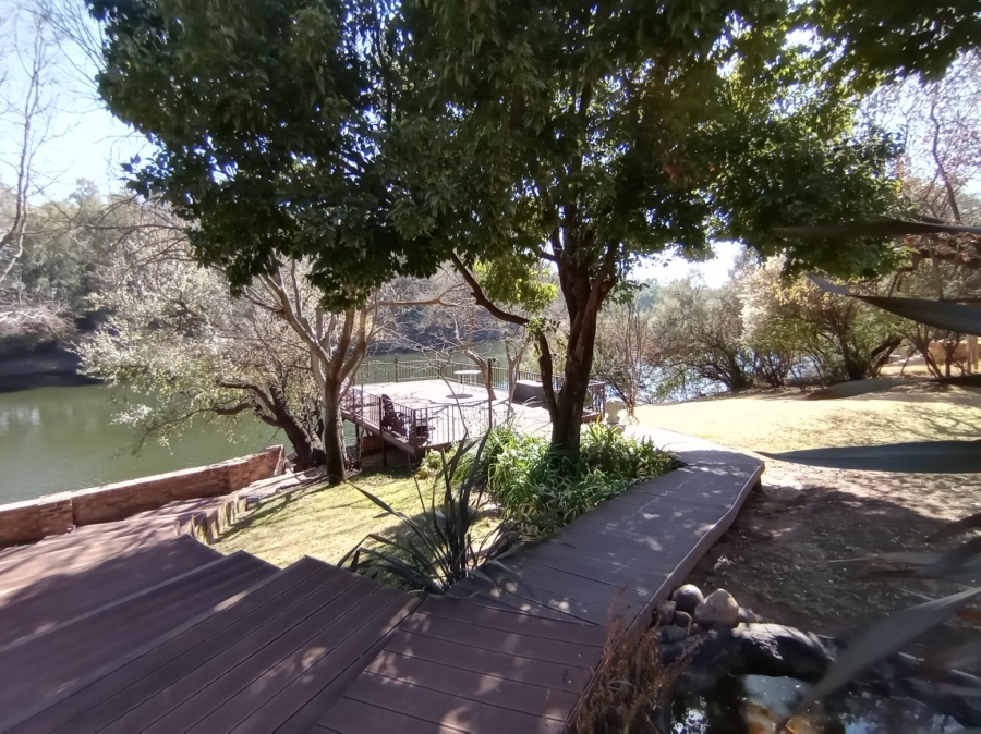 4 Bedroom Property for Sale in Vaal de Grace Nature Estate Free State